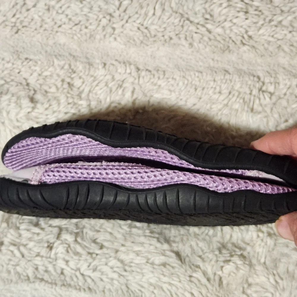 Wonder Nation Children’s Kids Girls Water Shoes Sz 11/12 Purple Mesh